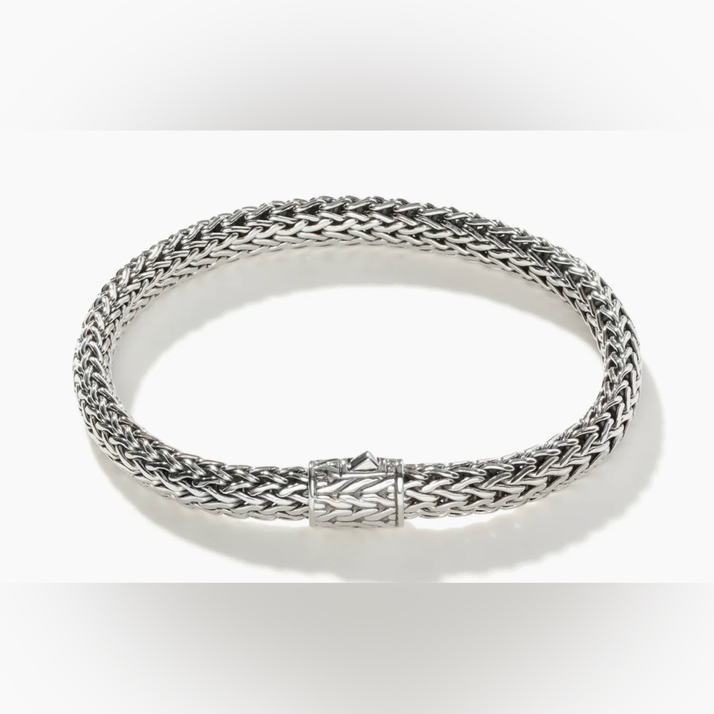 John Hardy Icon Bracelet, Sterling Silver, 6.5MM, size Medium, 8 inches long